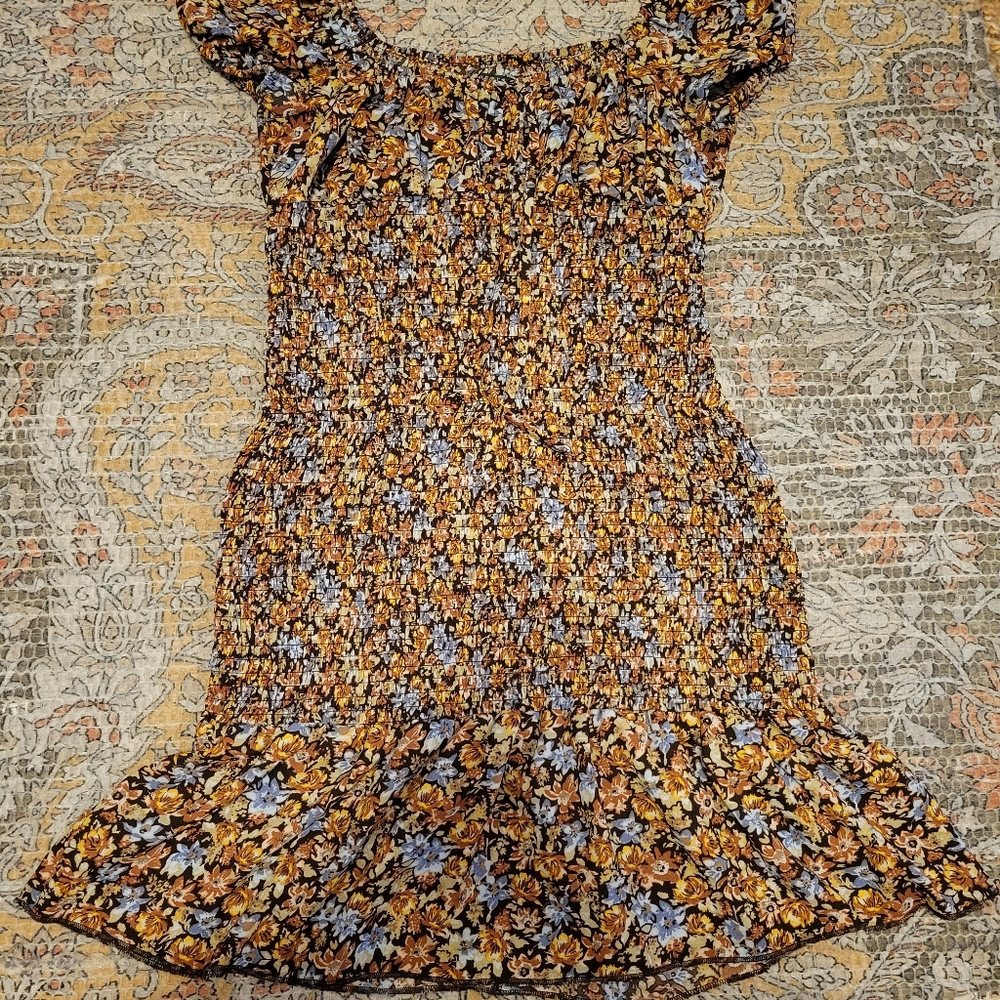 floral print ruched dress